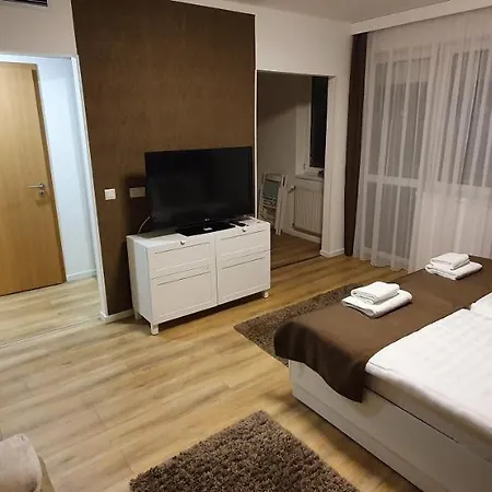 Appartement Sunset Wellness Apartman